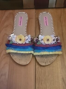 Betsey Johnson Flowered Fringed Design Sandals